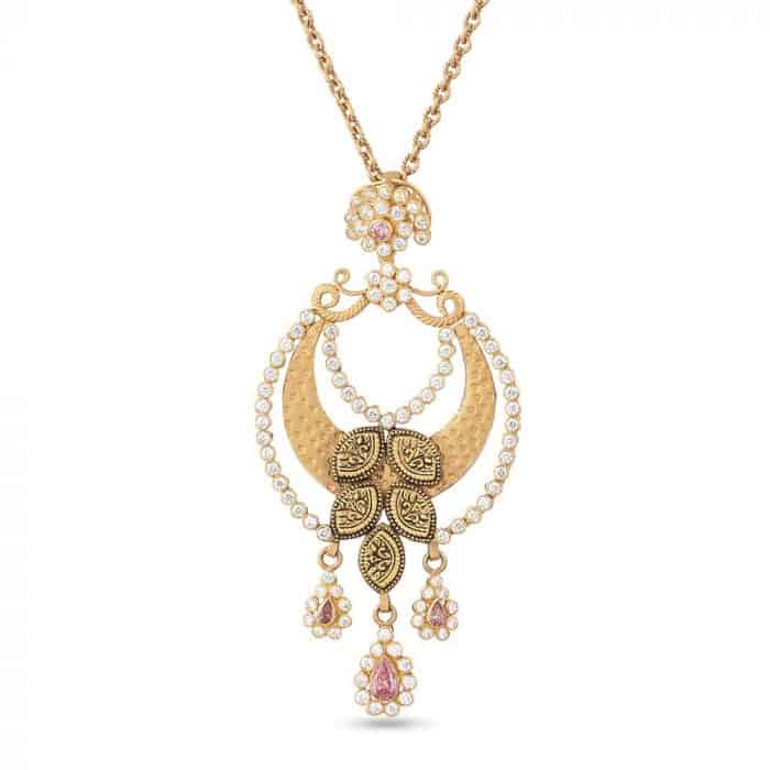 22ct Gold Wedding Pendant with Antique Finish